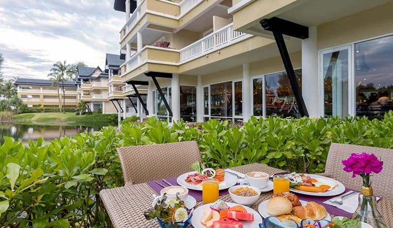 MARKET PLACE EXTERIOR